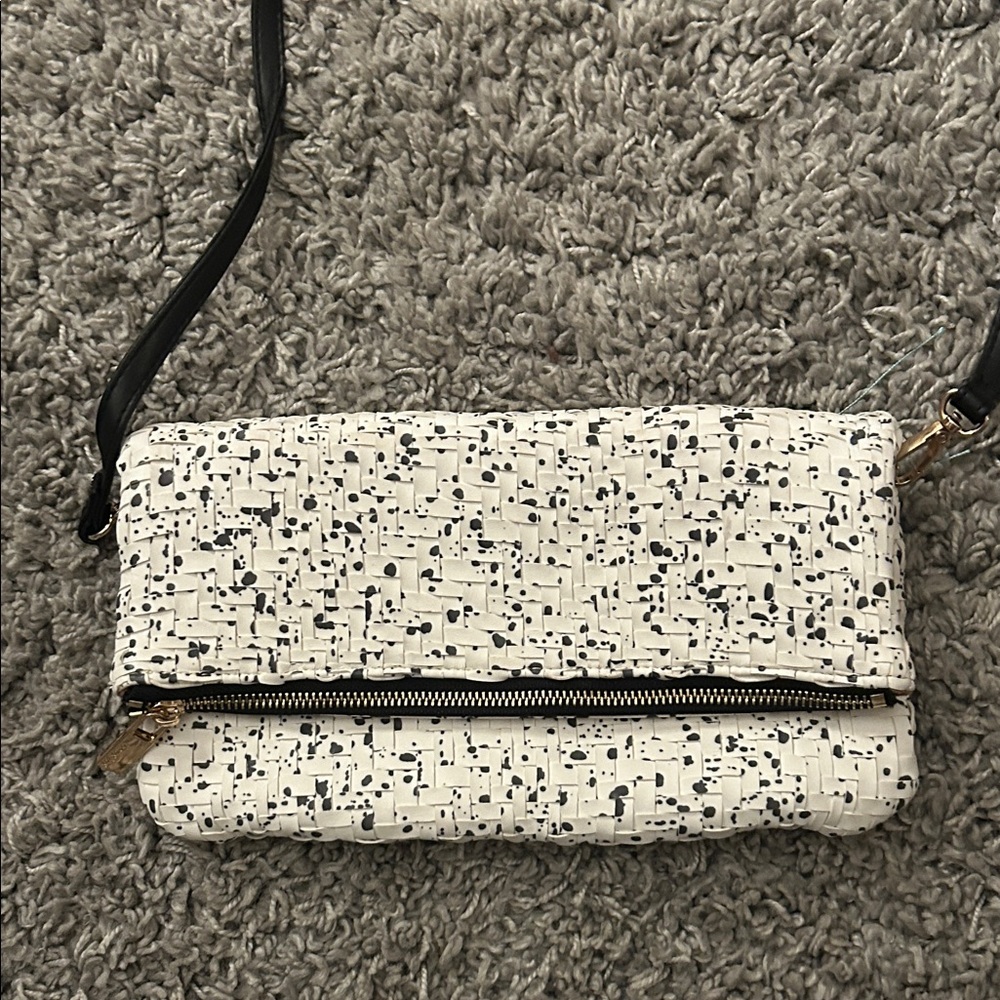 Deux Lux White Woven Foldover crossbody purse with adjustable strap